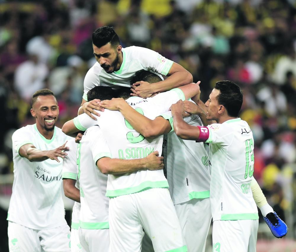الأهلي يعزف.. والاتحاد ينزف
