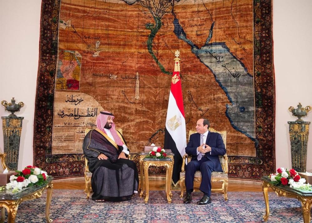 ولي العهد يلتقي الرئيس المصري في قصر الاتحادية