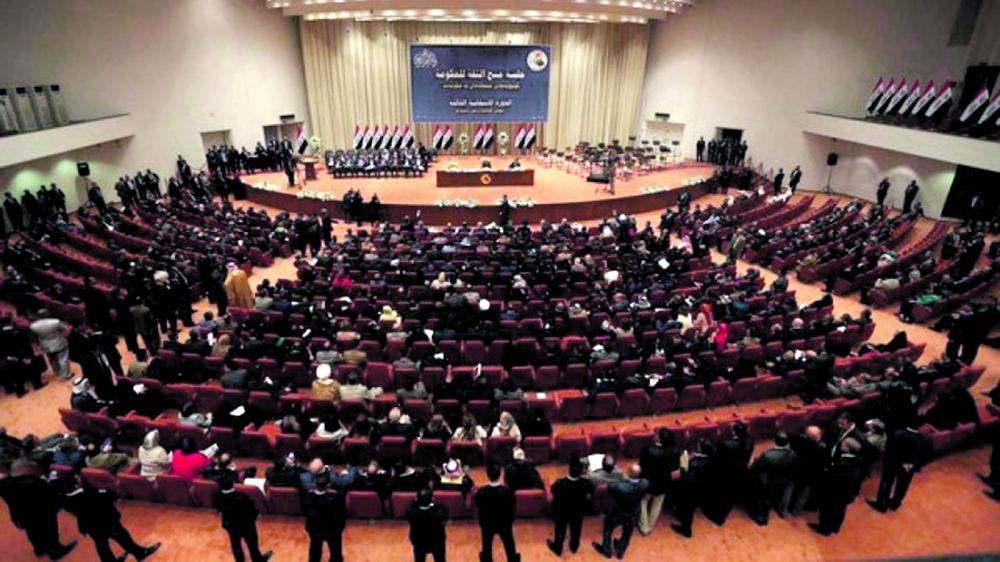 إيران تعطل تشكيل حكومتي العراق ولبنان