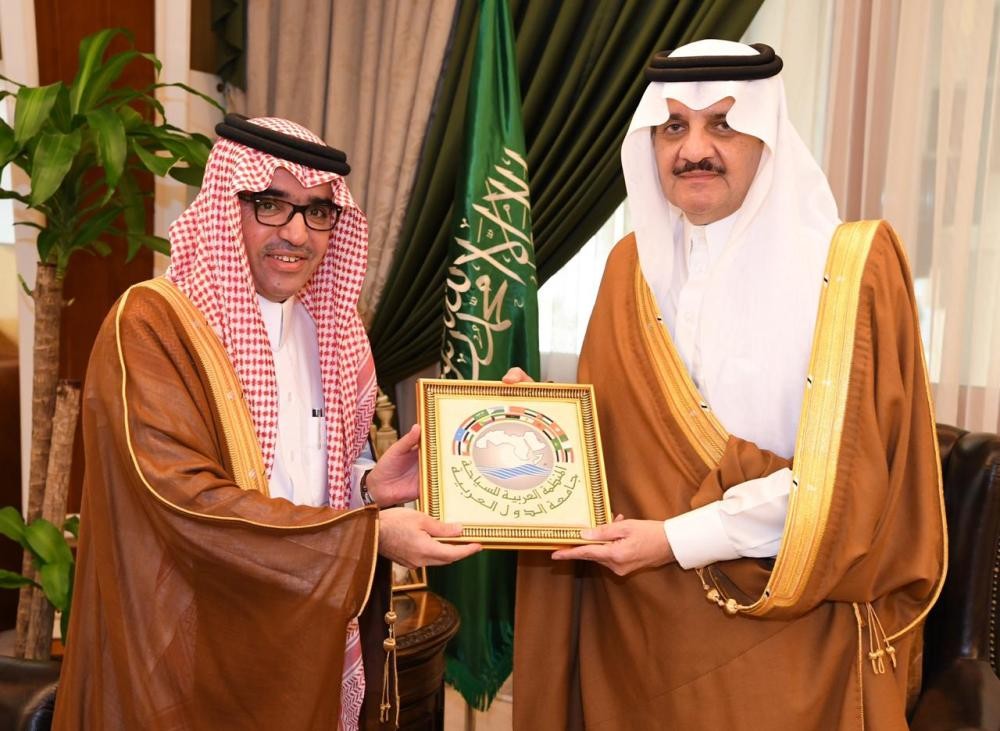 أمير الشرقية ينوه بإبراز المقوّمات السياحية في المنطقة
