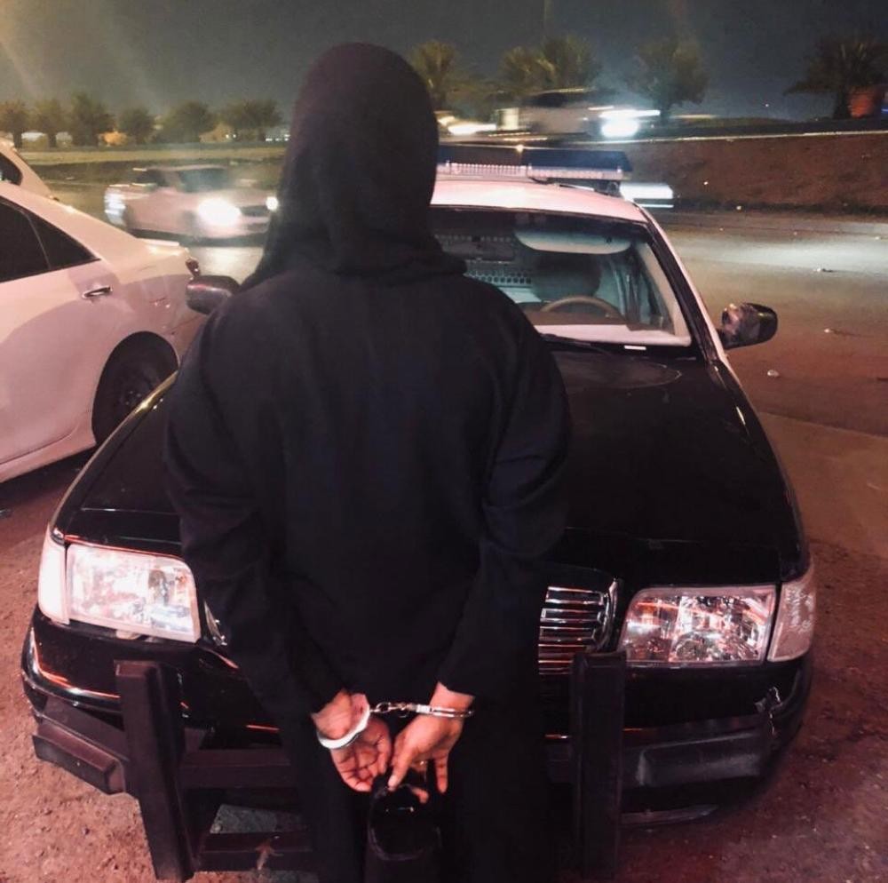 ضبط «طبيبة مزيفة» بالرياض