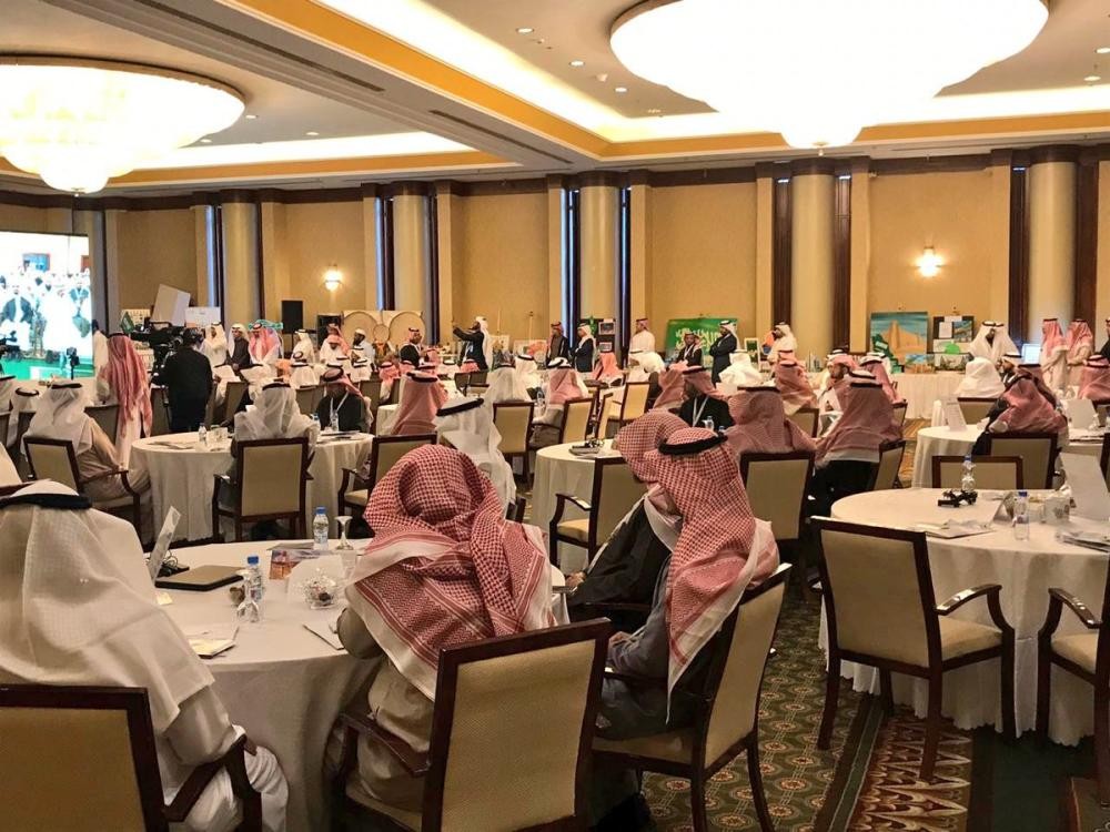 مديرو التعليم يناقشون خططًا لرفع التحصيل الدراسي 