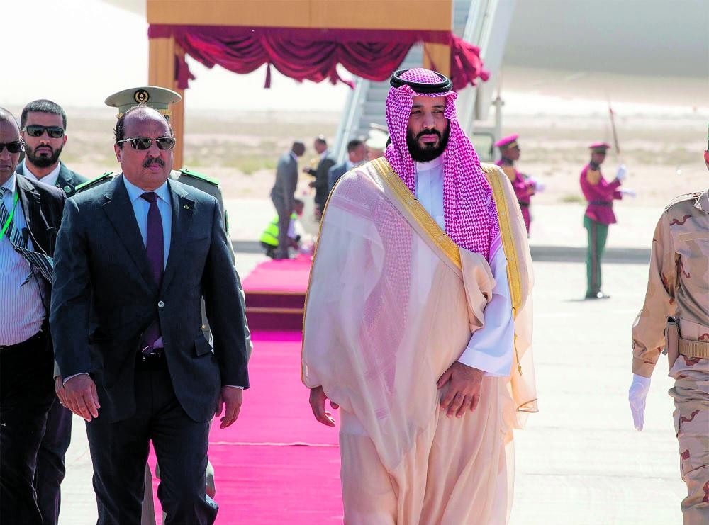 ولي العهد يستأنف جولته العربية من موريتانيا