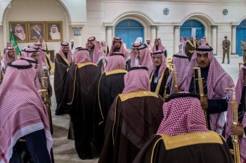 أمير الجوف يستقبل المواطنين وأعيان المنطقة