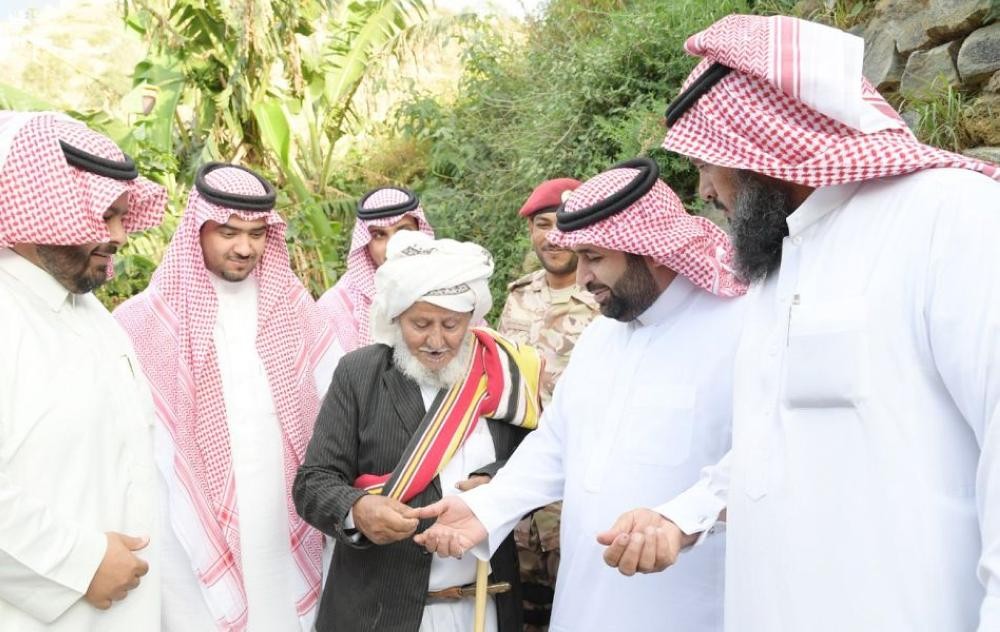 نائب أمير جازان يزور «مهرجان البن»