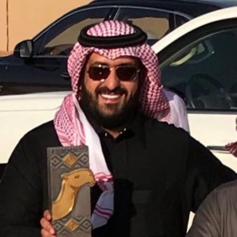 رئيس «النصر» يتساءل: كيف سُجل «النمر» كلاعب سعودي؟