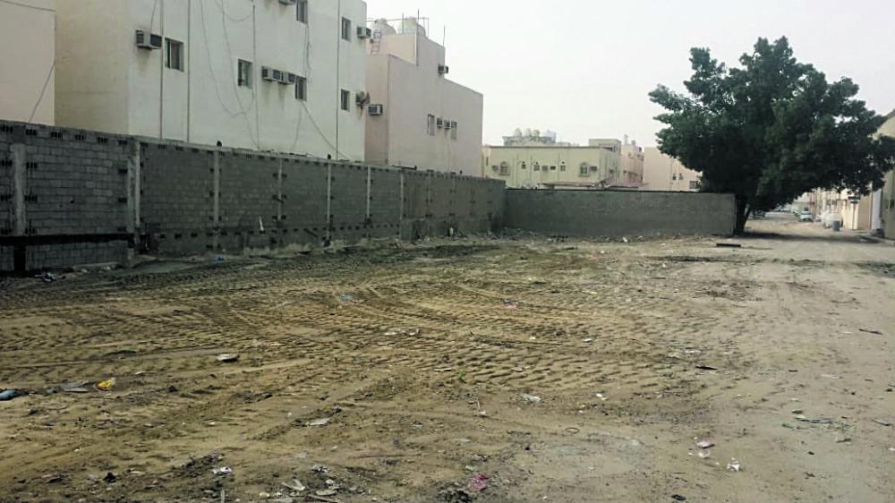 إزالة أنقاض و«رمال» الضباب والمنطقة الصناعية بالجبيل