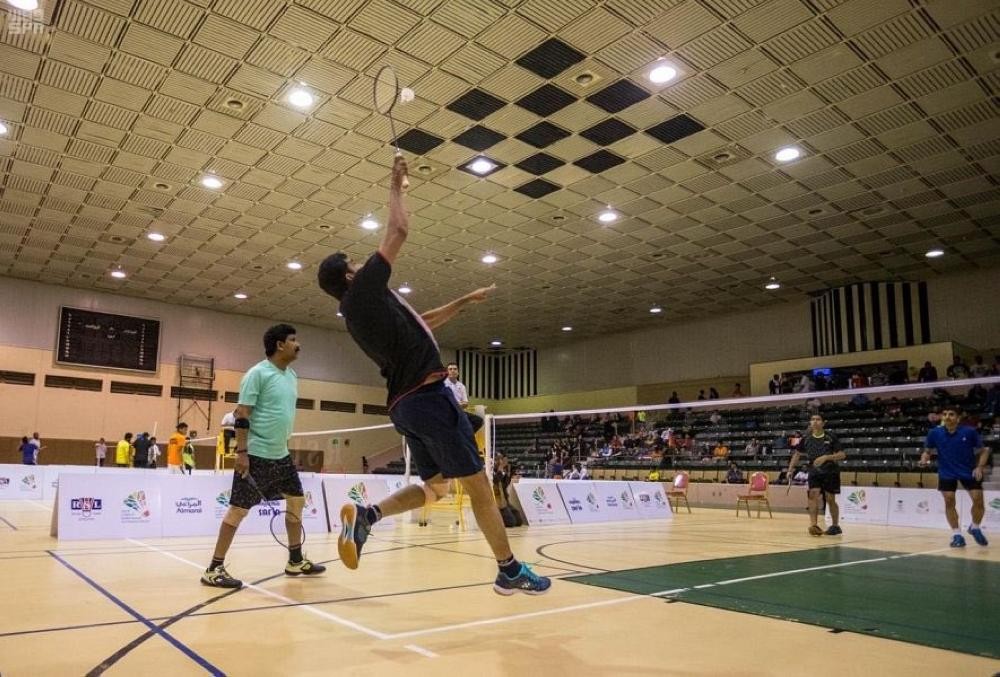 انطلاق بطولة الريشة الطائرة بالرياض
