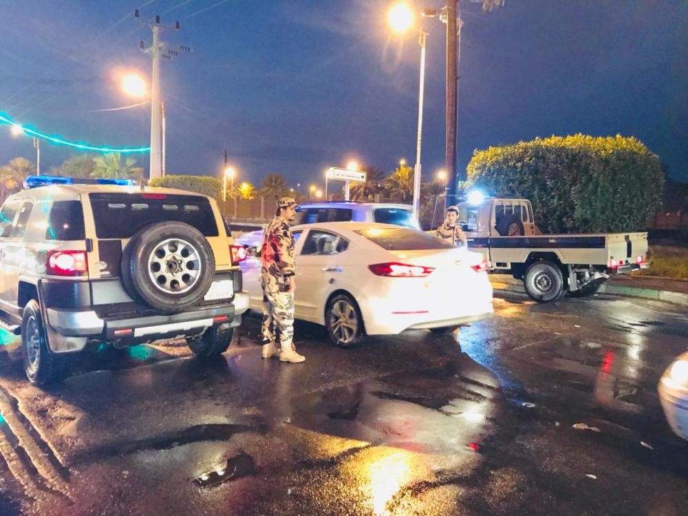دوريات المجاهدين تحبط تهريب 64 طن قات خلال عام
