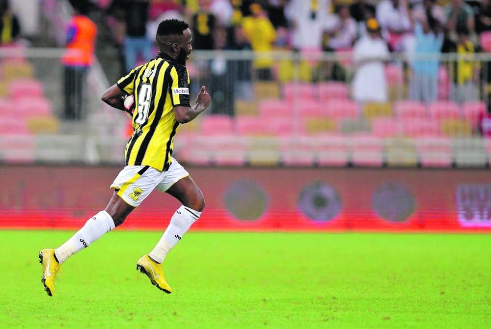 الاتحاد.. يسير في «سكة التايهين»