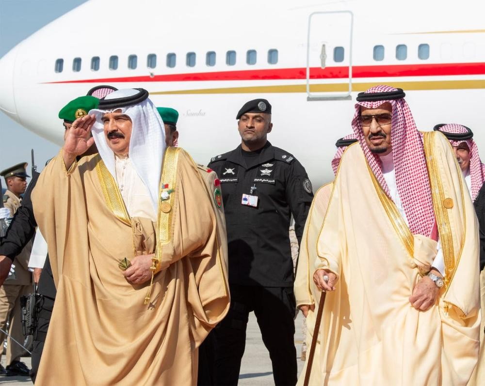 وصول قادة ورؤساء وفود 