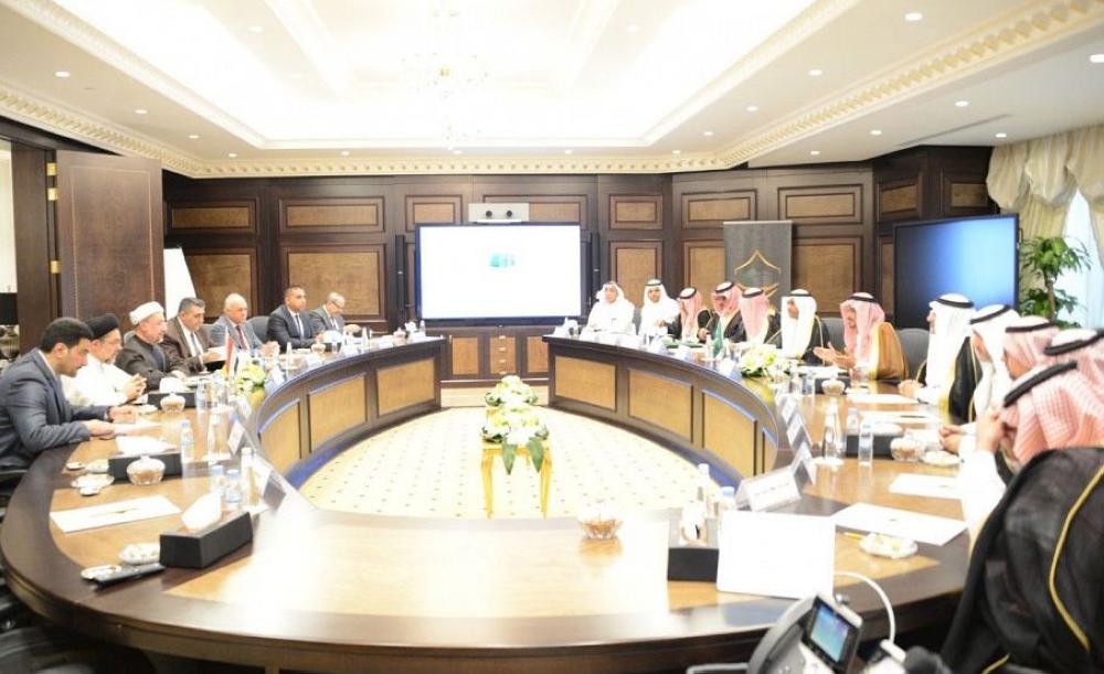 «بنتن» يستقبل رؤساء وفود الحج بـ 3 دول