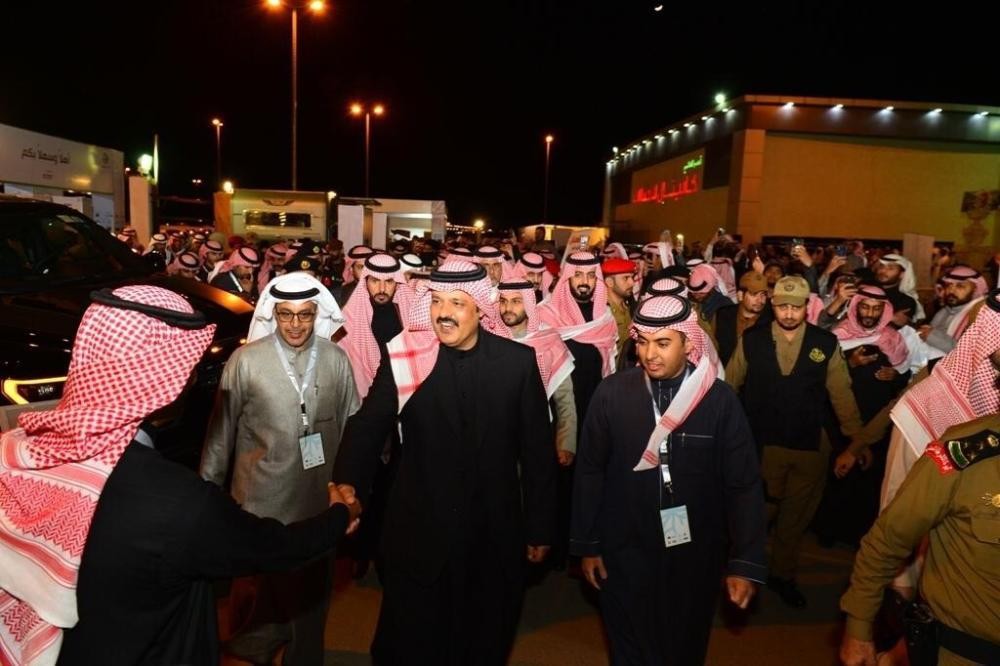 أمير حائل يرعى فعاليات «وسم» للرحلات البرية