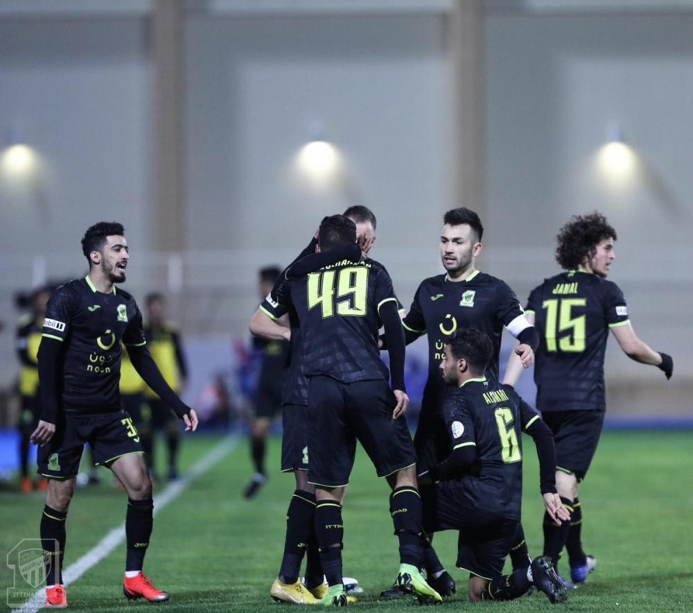 الاتحاد يفوز على الباطن بثلاثية