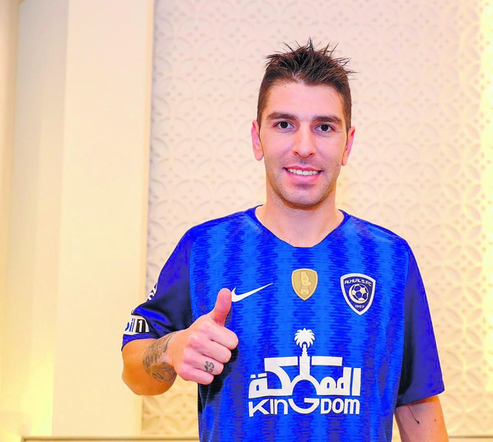 الإسباني سوريانو يدعم الهلال