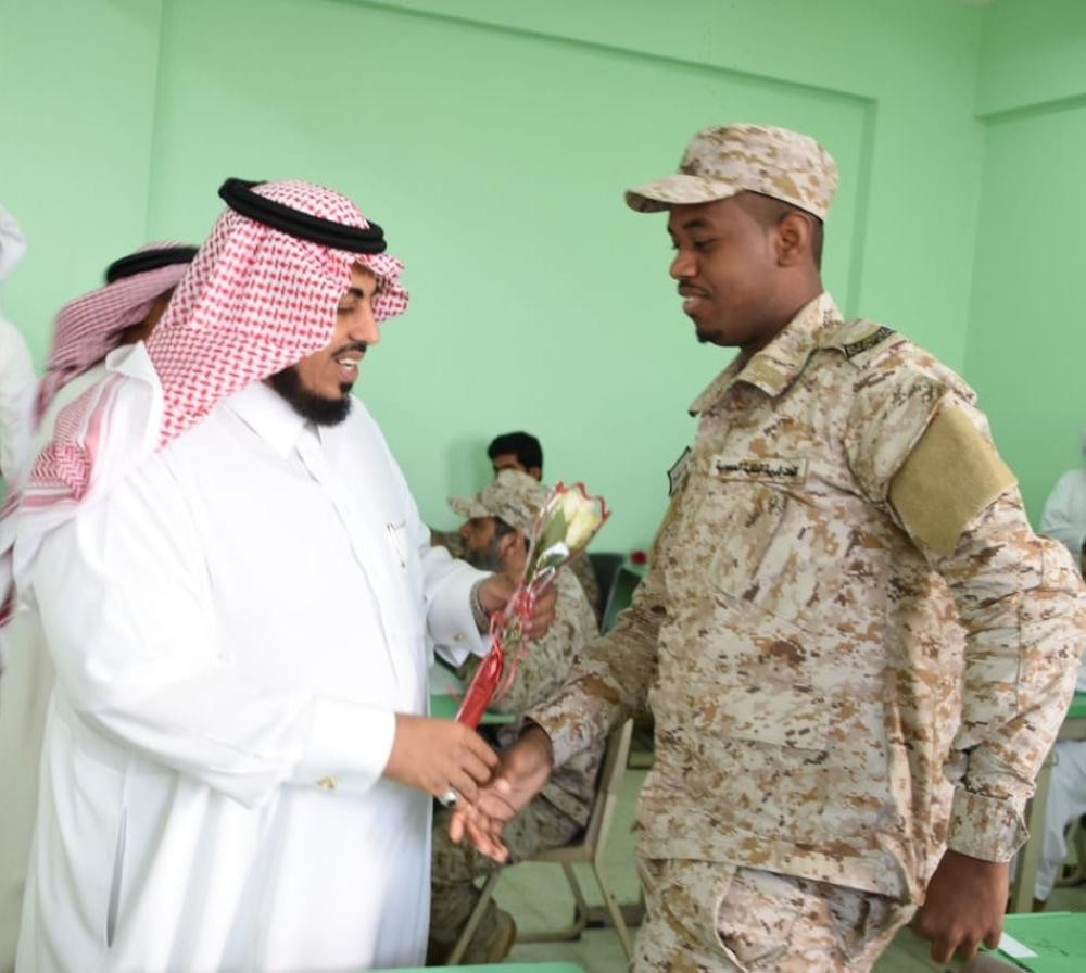 320 مرابطًا بالحد الجنوبي يؤدون اختبارات الفصل الأول
