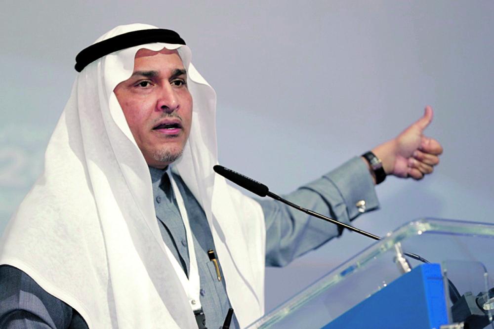 «البيئة» تضع مسارات عمل جديدة