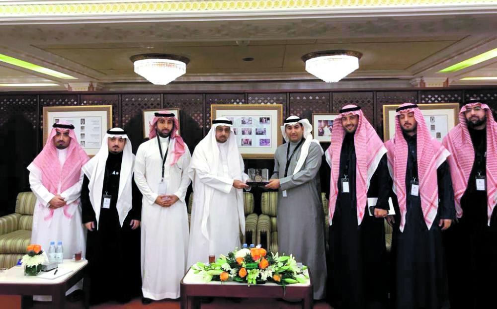 مجلس الشورى يستقبل شباب الأعمال بغرفة الشرقية