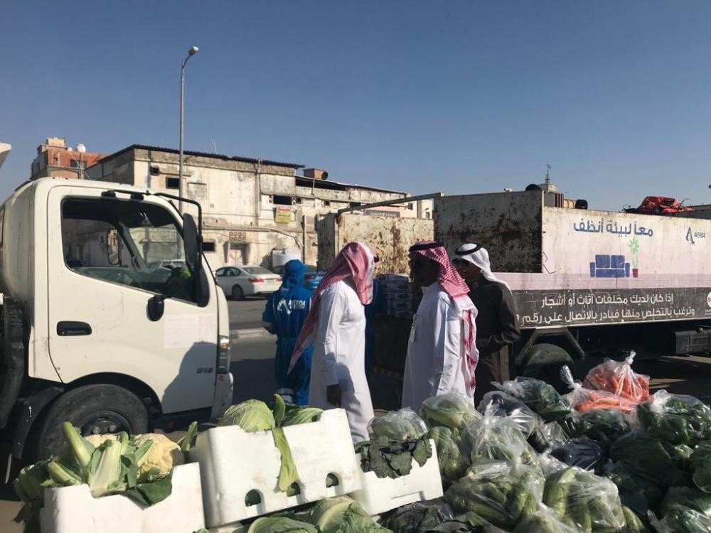 إتلاف 35 طن خضار فاسد بالأحساء 