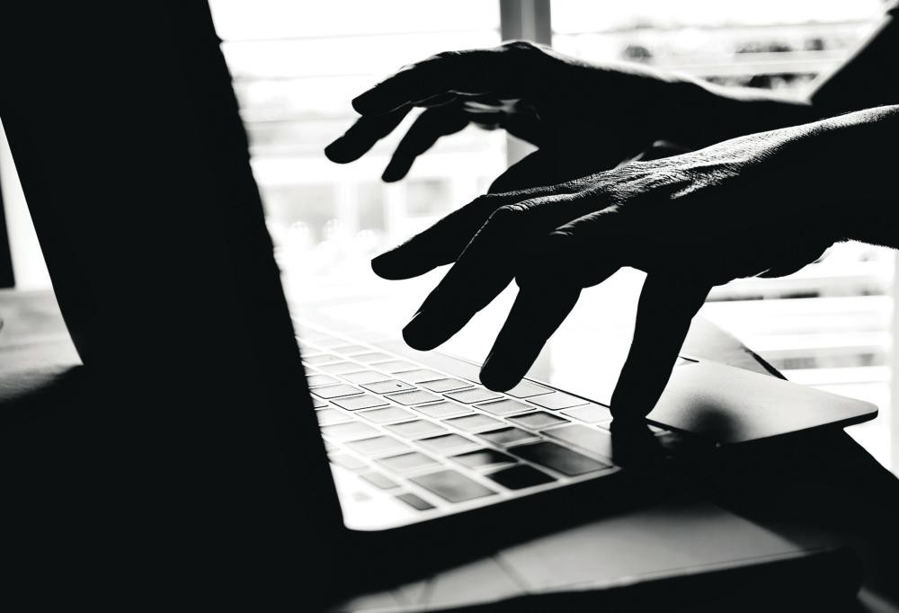 «الفوركس» تروج وهم الثراء للاستيلاء على أموال المتداولين