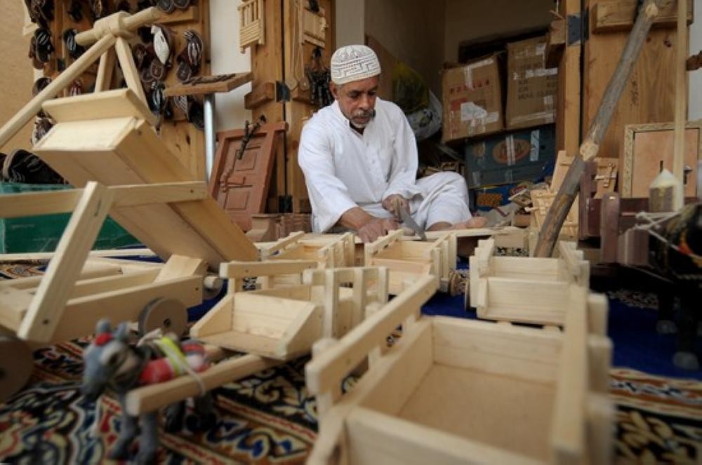 مهرجان الجنادرية.. محطات من التراث والثقافة والفن