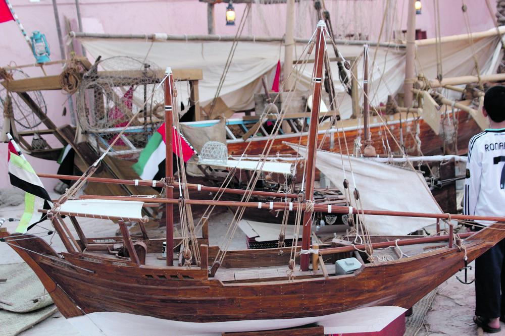 الملك يرعى اليوم «الجنادرية 33» وسباق الهجن