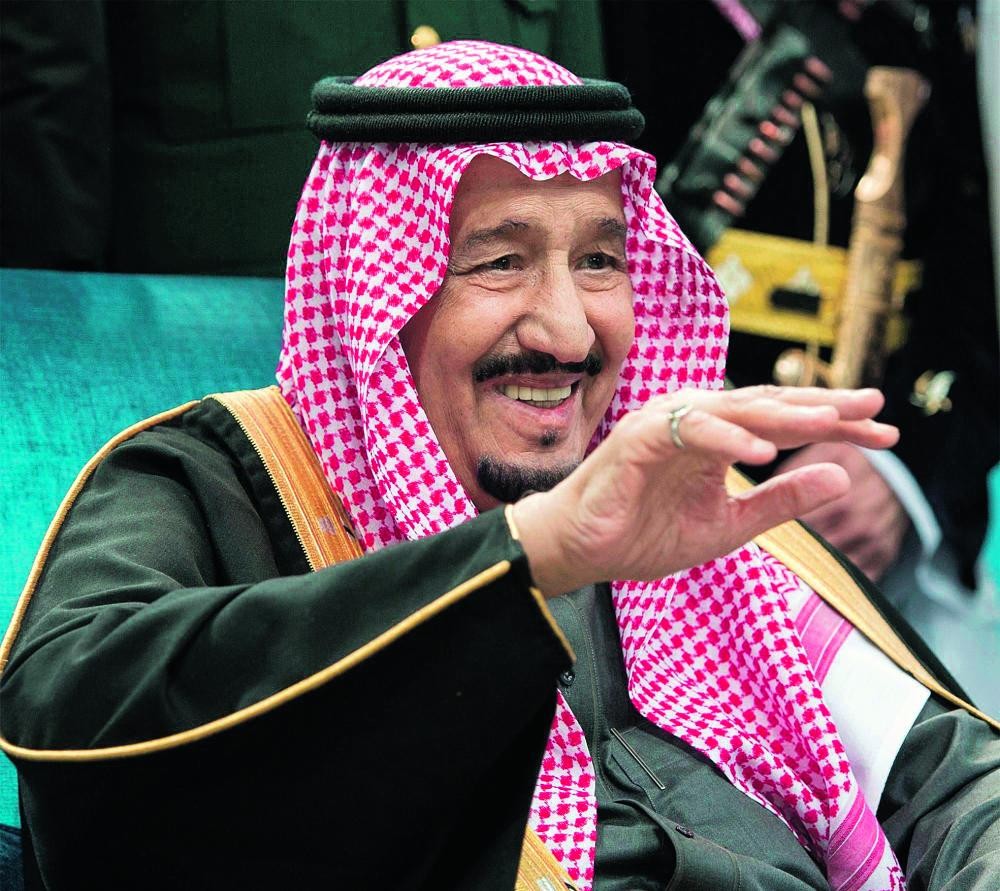 الملك يرعى اليوم «الجنادرية 33» وسباق الهجن