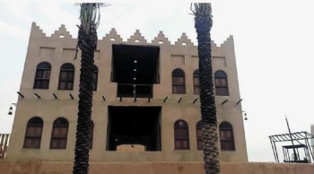 60 حرفة شعبية منوعة في «بيت الخير» بالجنادرية
