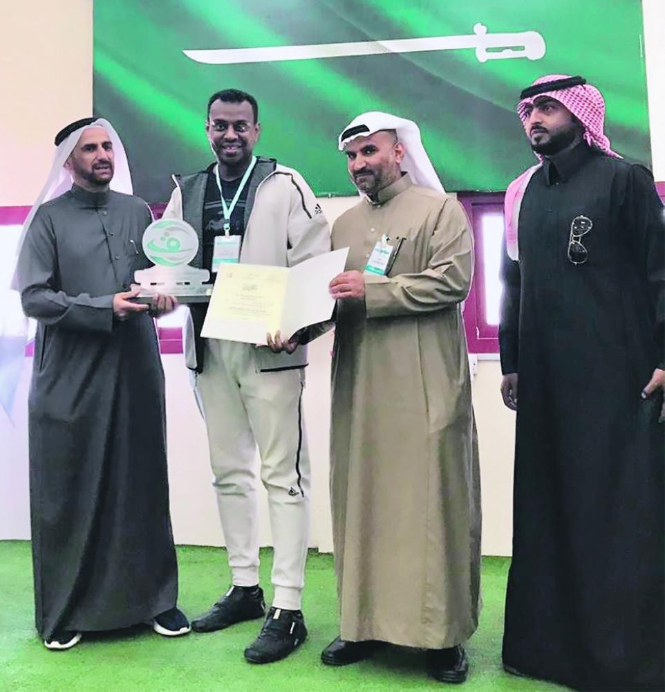 الظاهري يحصد درع «التميز»