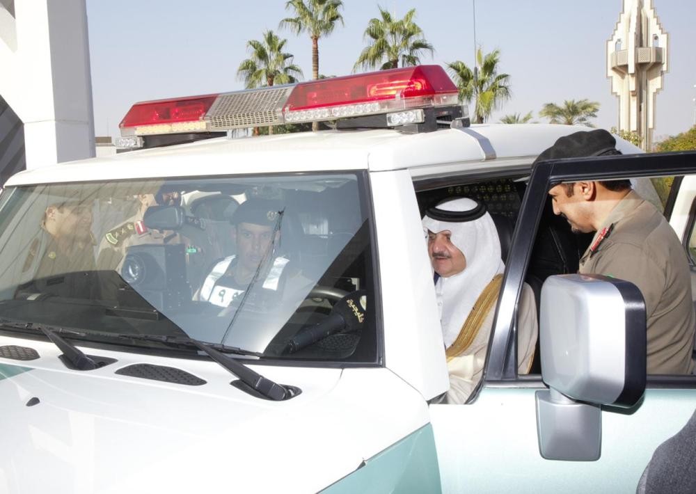أمير الشرقية يدشن الرصد المتحرك للمخالفات المرورية