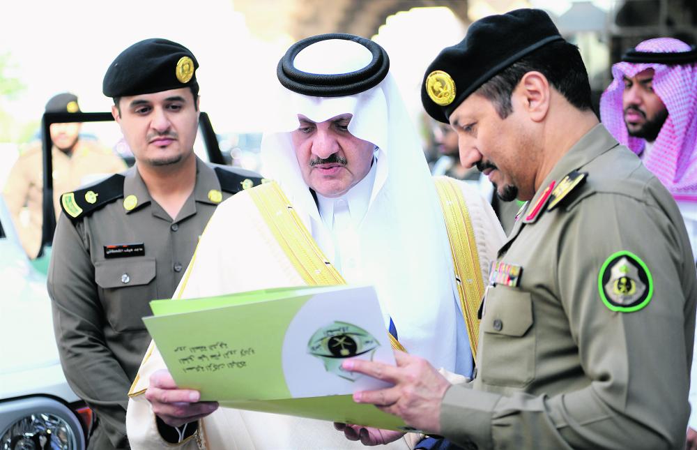 أمير الشرقية يدعو قائدي المركبات للالتزام بالأنظمة المرورية