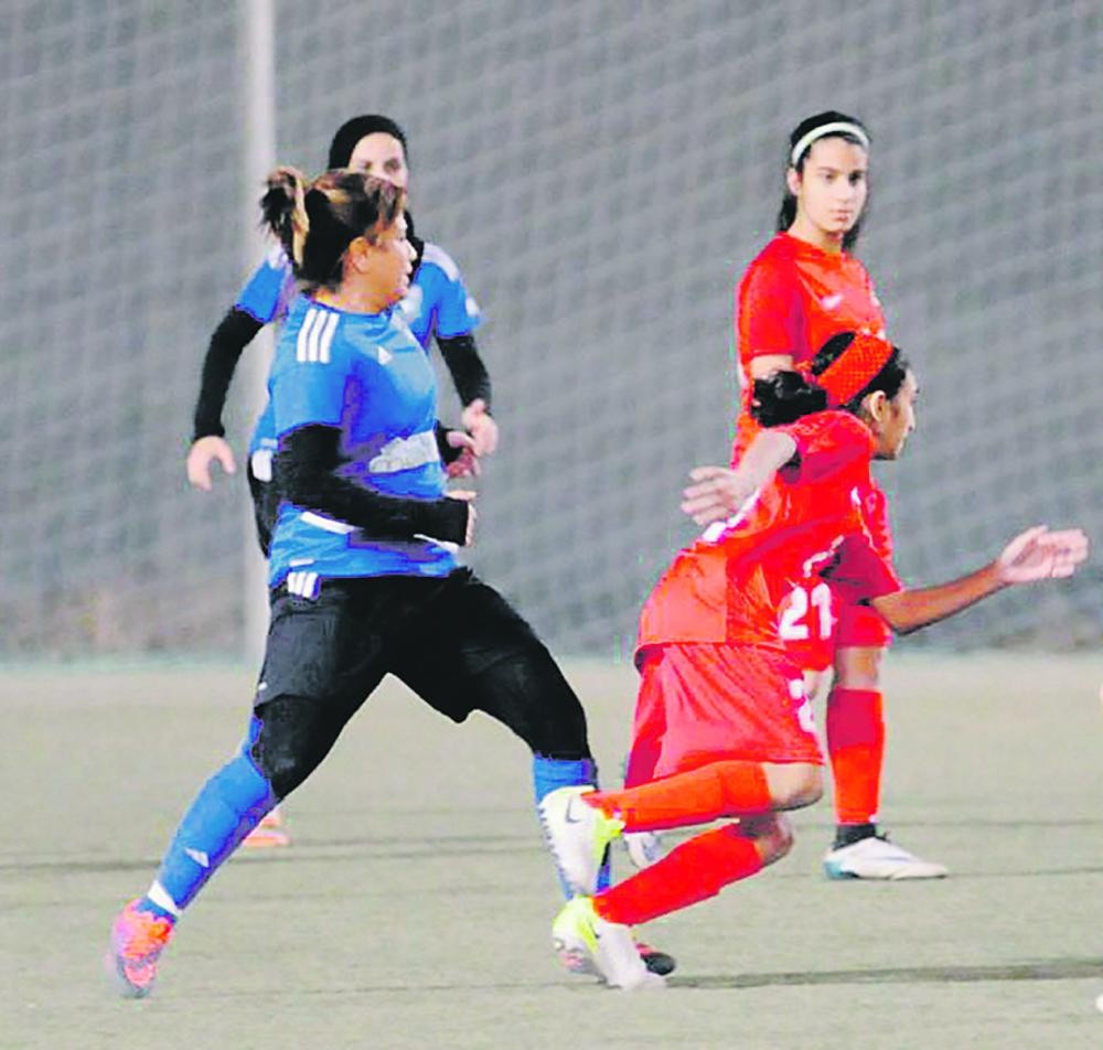 منافسات كروية نسائية في الشرقية