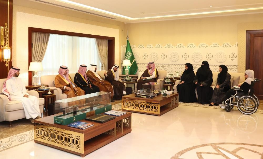 نائب أمير الشرقية يشيد بالجامعة العربية المفتوحة