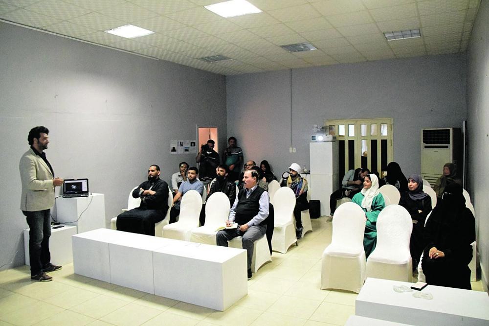 المخرج سلمان يتناول «التجريب في الفيديو آرت»