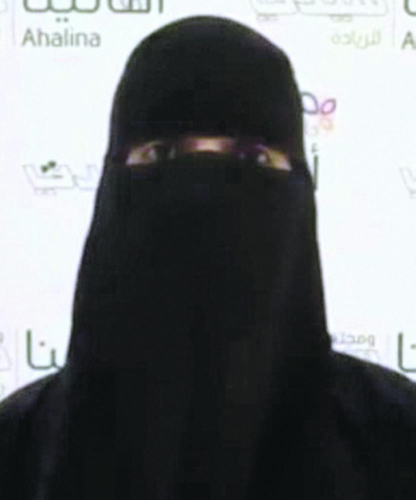 «الحارثي» تحلق بالمناهج الدراسية في سماء الخيال العلمي