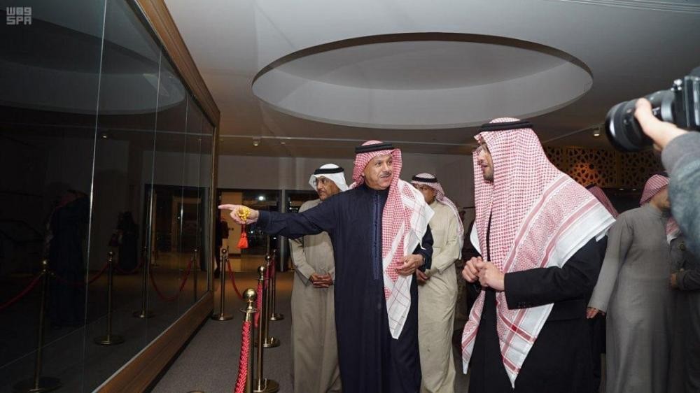 «الزياني» يشيد بجناح الخارجية في الجنادرية