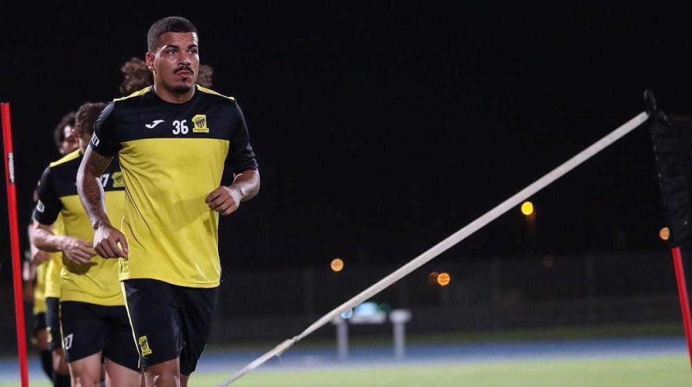 الاتحاد يستغنى عن خدمات «كارليتو»