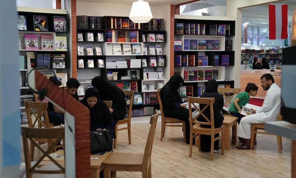 «مدينة العلوم» تنشر الثقافة العلمية بـ«جدة للكتاب»