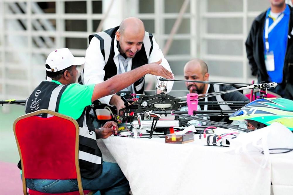 167 متسابقا يشعلون «الشرقية للرياضات اللاسلكية»