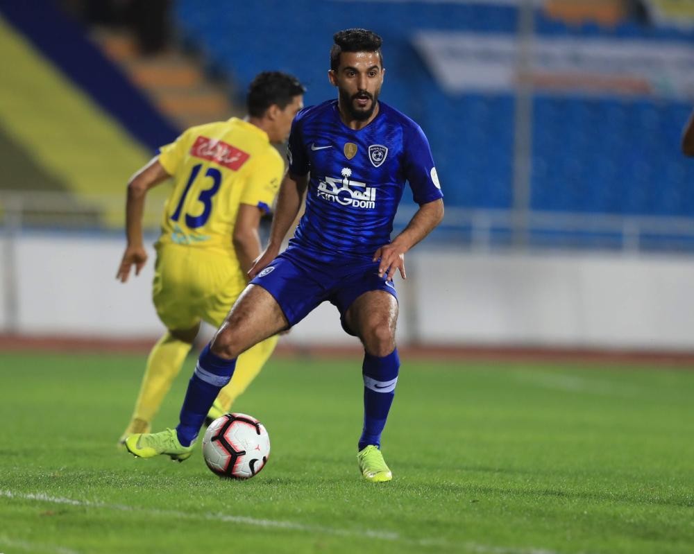 الهلال يحافظ على صدارة دورى المحترفين