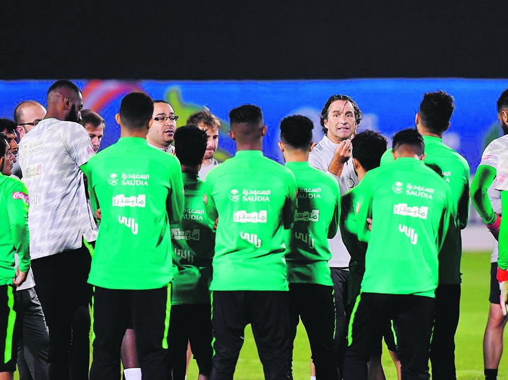 الأخضر يعود للتدريبات بعد الراحة