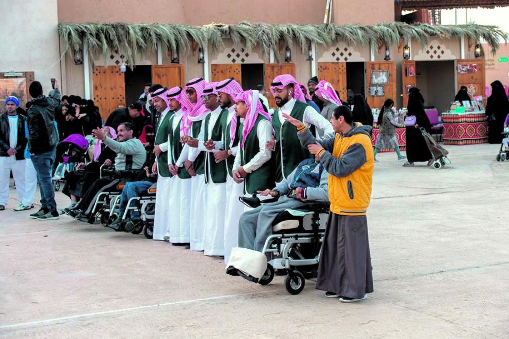 «الهيدة» الأحسائية تنال إعجاب الزوار