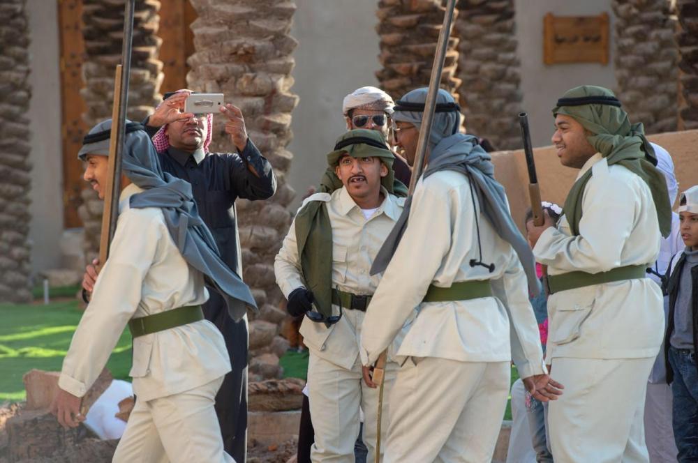 «العسة» تحكي تاريخ الشرطة في «بيت الخير»