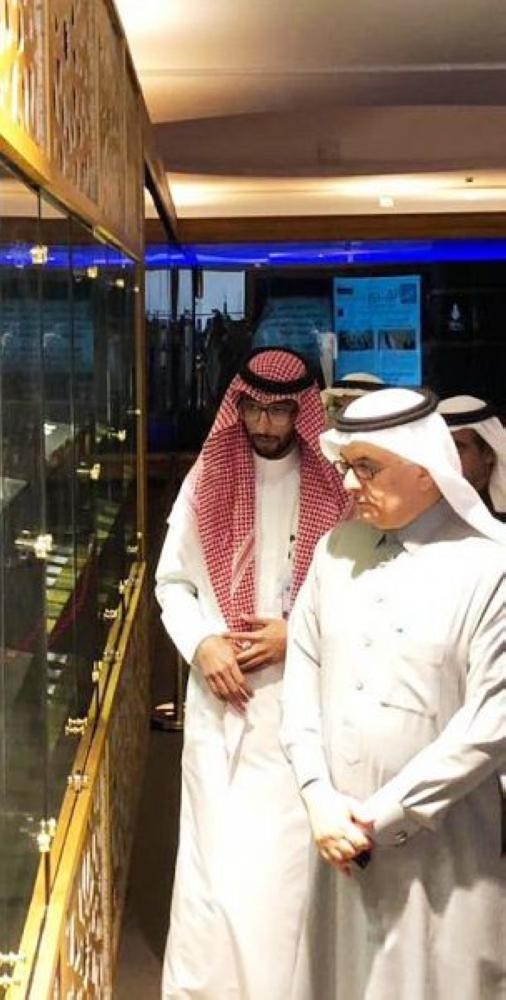 وزير البيئة يشيد بجناح «الخارجية» في الجنادرية