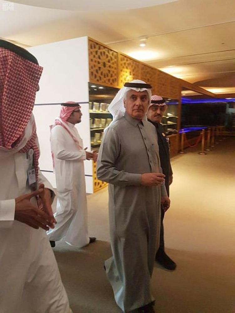 وزير البيئة يشيد بجناح «الخارجية» في الجنادرية