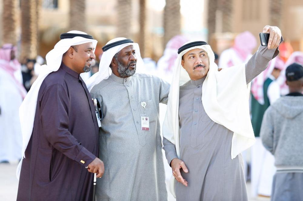 إعلاميو الشرقية يزورون بيت الخير بالجنادرية