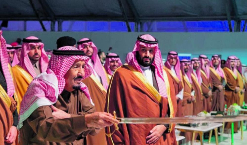 العرضة السعودية.. أداء حضاري يتنقل بين جماليات الأداء