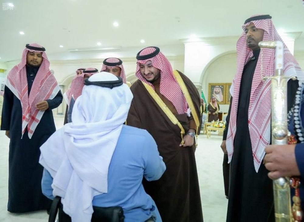 نائب أمير الجوف يستقبل المواطنين