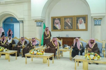 نائب أمير الجوف يستقبل المواطنين