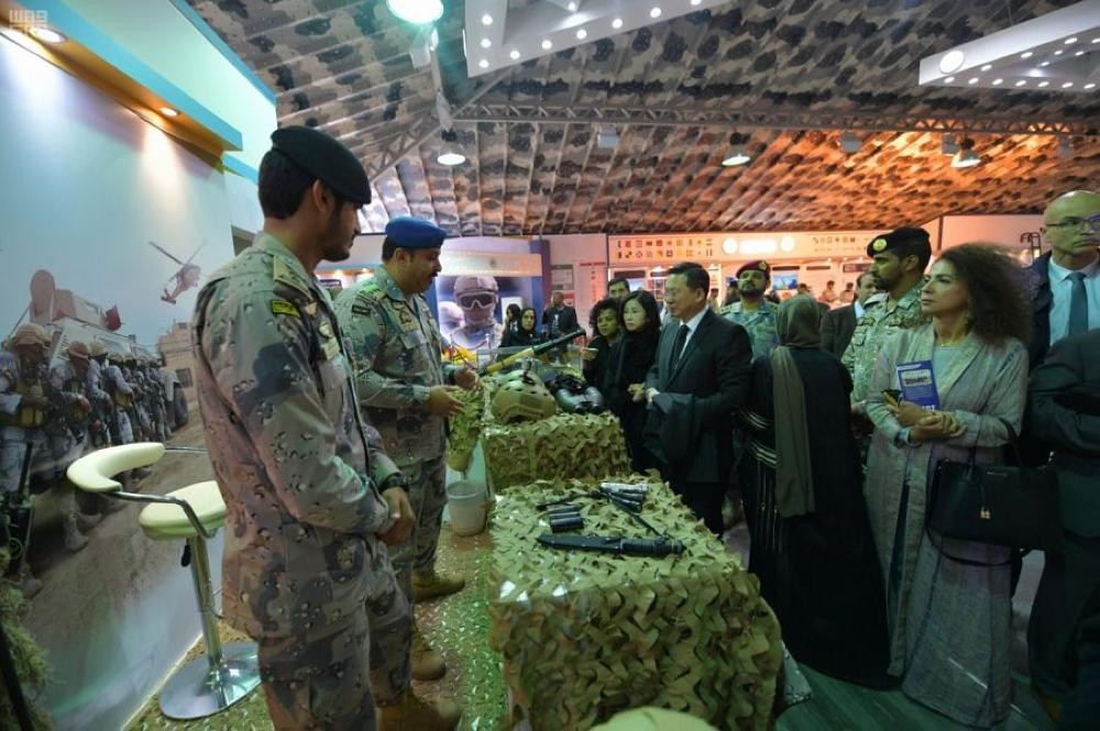 دبلوماسيون من «الجنادرية»: مستقبل مشرق للمملكة